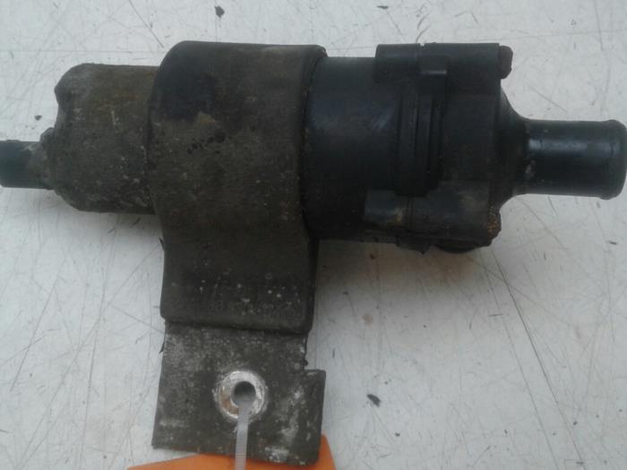 Begagnade Vattenpump Mercedes SL (R230) 3.7 SL-350 V6 18V Pris € 99,00 Marginaltabell erbjuds av Wessel Parts & Service B.V.