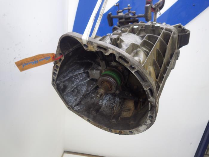 Gebrauchte Getriebe Mercedes Sprinter Preis auf Anfrage angeboten von Wessel Parts & Service B.V.