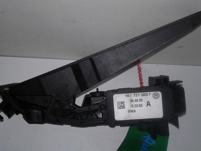 Begagnade Gaspedalsensor Volkswagen Golf V (1K1) 1.9 TDI Pris € 26,25 Marginaltabell erbjuds av Wessel Parts & Service B.V.