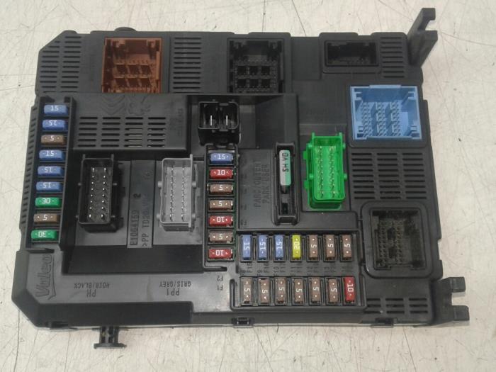 Peugeot 2008 Fuse boxes stock | ProxyParts.com