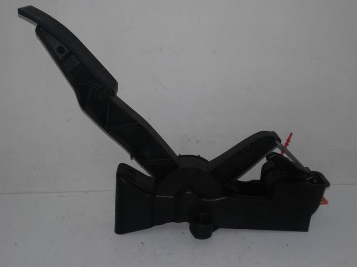 Gaspedalposition Sensor van een Mercedes-Benz A (W169) 2.0 A-160 CDI 16V 5-Drs. 2006