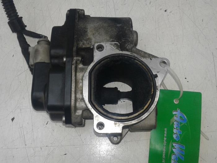 Usagé Valve RGE Volkswagen Scirocco (137/13AD) 2.0 TDI 16V Prix € 38,85 Règlement à la marge proposé par Wessel Parts & Service B.V.