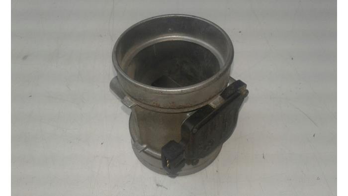 Begagnade Luftflödesmätare BMW 5 serie (E34) 520i Pris € 36,75 Marginaltabell erbjuds av Wessel Parts & Service B.V.
