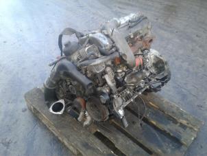 Engine from a Mercedes-Benz S (W220) 4.0 S-400 CDI 2004