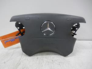 Gebrauchte Airbag links (Lenkrad) Mercedes CLK (W208) 2.3 230K Evo 16V Preis auf Anfrage angeboten von Autobedrijf G.H. Wessel B.V.