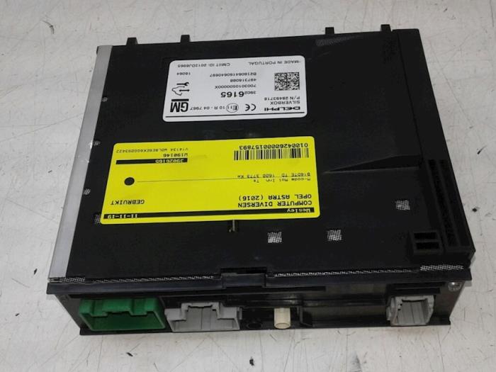 Usagé Ordinateur divers Opel Astra K 1.6 CDTI 110 16V Prix € 157,50 Règlement à la marge proposé par Wessel Parts & Service B.V.