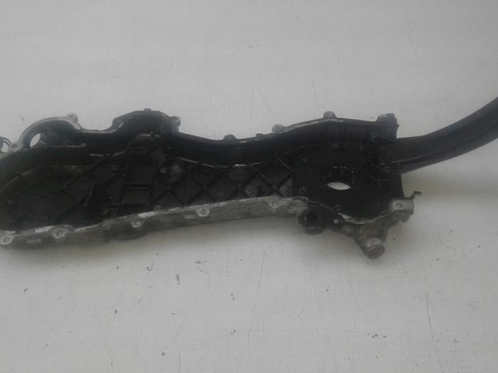 Usagé Couvercle de distribution Opel Corsa D 1.3 CDTi 16V ecoFLEX Prix € 47,25 Règlement à la marge proposé par Wessel Parts & Service B.V.