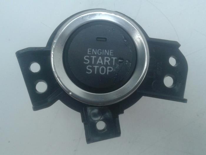 Używane Przelacznik Start/Stop Hyundai I30 Cena € 51,45 Procedura marży oferowane przez Wessel Parts & Service B.V.