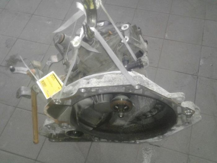 Gebrauchte Getriebe Opel Corsa E 1.4 16V Bi-Fuel Preis € 733,95 Margenregelung angeboten von Wessel Parts & Service B.V.
