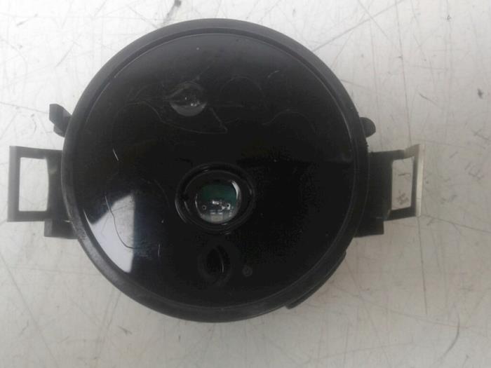 Begagnade Regnsensor Renault Megane IV Estate (RFBK) 1.2 Energy TCE 100 Pris € 72,45 Marginaltabell erbjuds av Wessel Parts & Service B.V.
