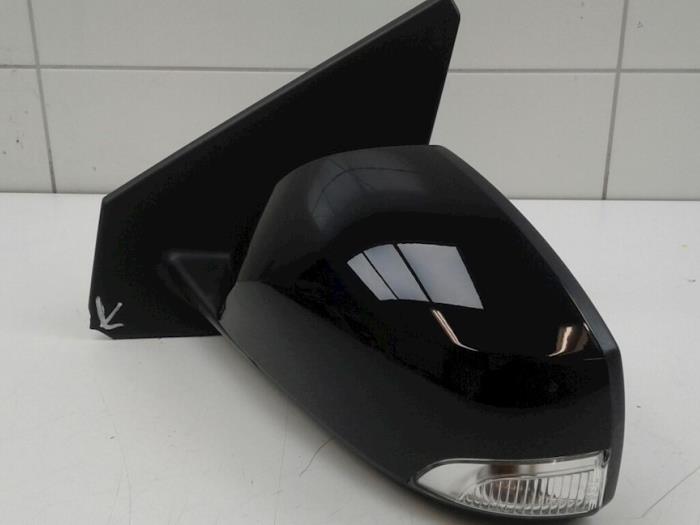 Wing mirror, left from a Renault Megane III Grandtour (KZ) 1.6 Energy dCi 130 2013