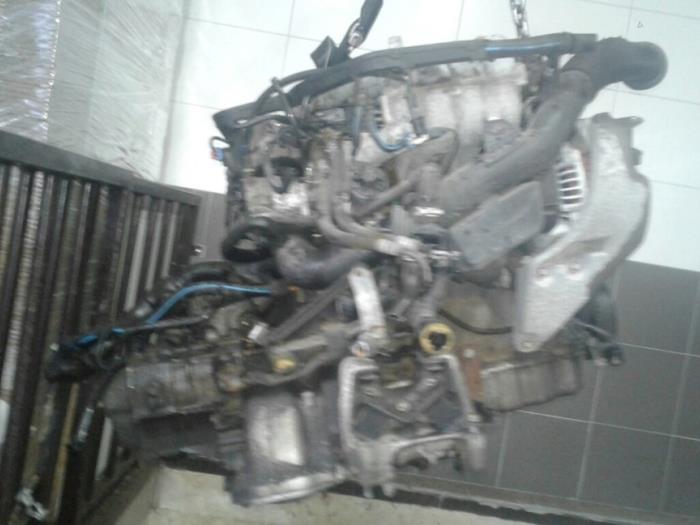 Motor van een Opel Vectra B Caravan (31)  1998
