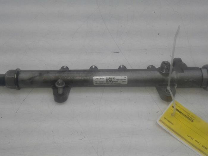 Gebrauchte Einspritzgehäuse Mercedes C (W205) C-220 2.2 CDI BlueTEC, C-220 d 16V Preis € 99,75 Margenregelung angeboten von Wessel Parts & Service B.V.