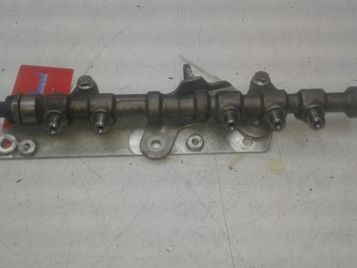 Gebrauchte Einspritzgehäuse Opel Corsa D 1.3 CDTi 16V ecoFLEX Preis € 89,25 Margenregelung angeboten von Wessel Parts & Service B.V.
