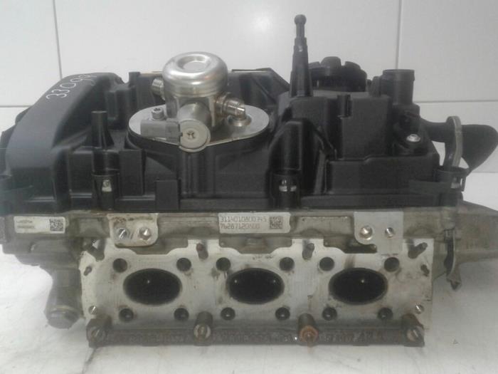 Begagnade Topplock Mini Mini (F56) 1.5 12V Cooper Pris på förfrågan erbjuds av Wessel Parts & Service B.V.