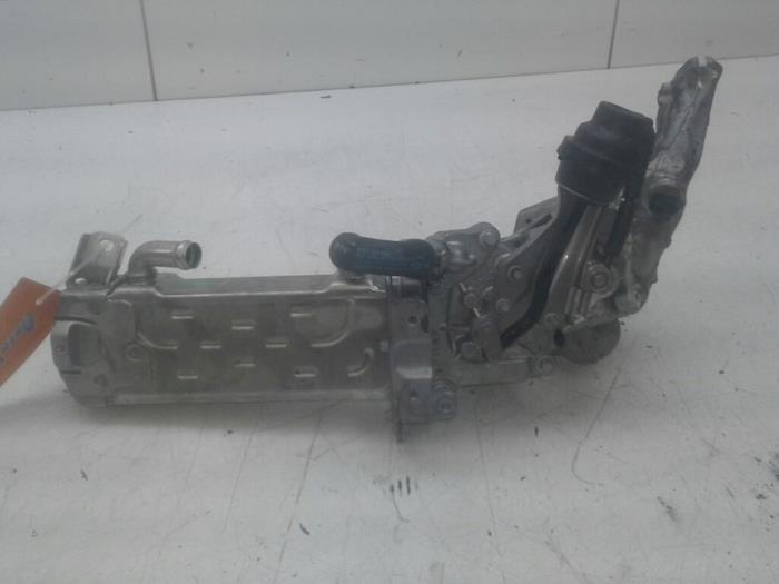Usagé Refroidisseur RGE Mercedes C (W205) C-200d 2.2 16V Prix € 93,45 Règlement à la marge proposé par Wessel Parts & Service B.V.