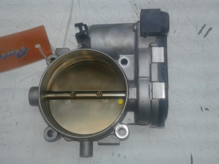 Gebrauchte Drosselklappengehäuse Mercedes E (C207) E-500 V8 32V Preis € 157,50 Margenregelung angeboten von Wessel Parts & Service B.V.