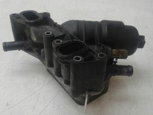 Used Oil filter housing Nissan Qashqai (J10) 1.6 dCi Pure Drive Price on request offered by Autobedrijf G.H. Wessel B.V.