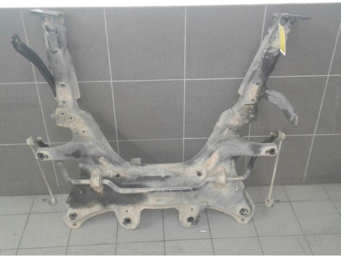 Subframe from a Fiat 500 (312) 1.2 69 2014