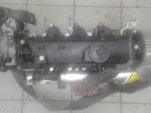 Używane Glowica cylindra Renault Megane III Berline (BZ) 1.5 dCi 90 Cena na żądanie oferowane przez Autobedrijf G.H. Wessel B.V.