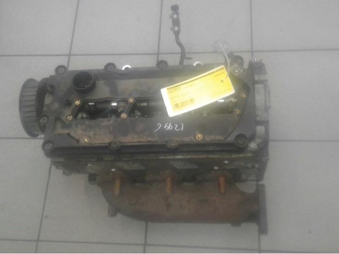 Usagé Culasse Audi A4 Avant Quattro (B7) 3.0 TDI V6 24V Prix sur demande proposé par Wessel Parts & Service B.V.