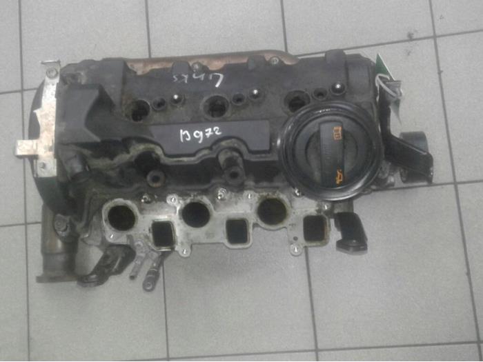 Begagnade Topplock Audi A8 (D4) 3.0 TDI V6 24V Quattro Pris på förfrågan erbjuds av Wessel Parts & Service B.V.