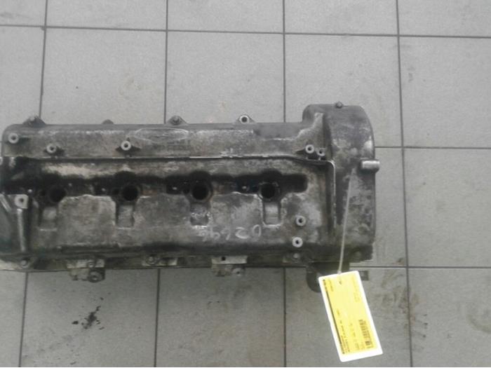 Gebrauchte Zylinderkopf Mercedes ML I (163) 400 4.0 CDI V8 32V Preis auf Anfrage angeboten von Wessel Parts & Service B.V.