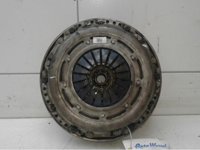 Gebrauchte Schwungrad Ford Focus 3 Wagon 1.6 Ti-VCT 16V Flexifuel Preis € 236,25 Margenregelung angeboten von Wessel Parts & Service B.V.