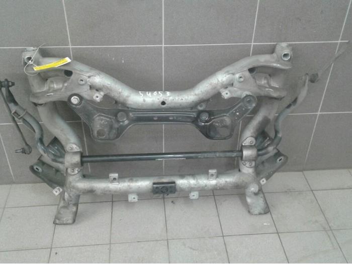 Used Subframe Mercedes E (C207) E-200 CGI 16V BlueEfficiency Price € 236,25 Margin scheme offered by Wessel Parts & Service B.V.