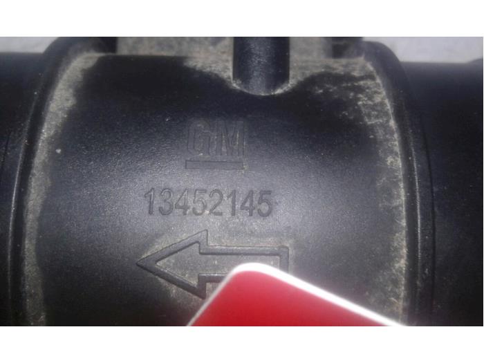 Luftmengenmesser van een Vauxhall Corsa IV 1.4 16V 2018