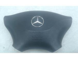 Usagé Airbag gauche (volant) Mercedes Vito (639.6) 2.2 111 CDI 16V Prix € 149,00 Règlement à la marge proposé par Autobedrijf G.H. Wessel B.V.