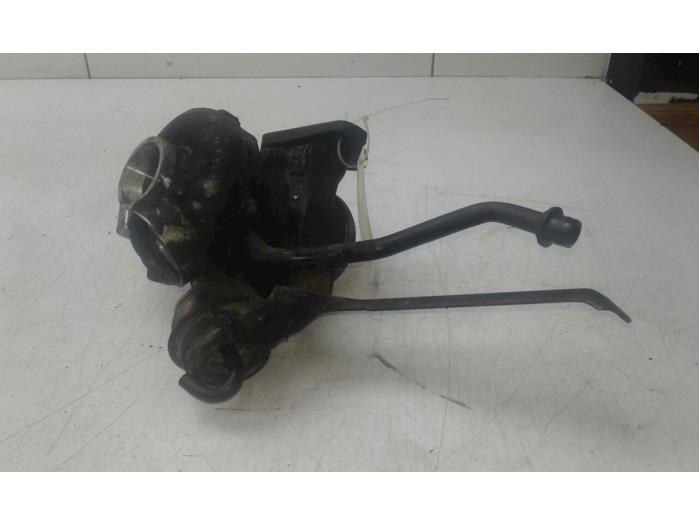 Używane Turbo Mercedes C Combi (S203) 2.2 C-200 CDI 16V Cena € 156,45 Procedura marży oferowane przez Wessel Parts & Service B.V.
