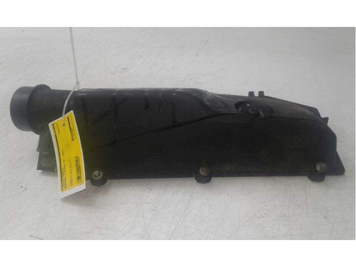 Gebrauchte Luftfiltergehäuse Mercedes C Combi (S203) 2.2 C-200 CDI 16V Preis € 61,95 Margenregelung angeboten von Wessel Parts & Service B.V.