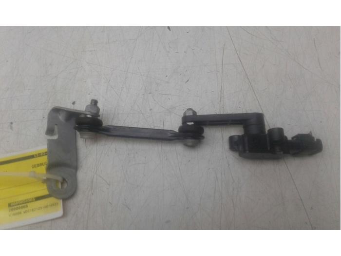 Begagnade Sensor (övriga) Mercedes GLE (V167) 400d 2.9 4-Matic Pris € 47,25 Marginaltabell erbjuds av Wessel Parts & Service B.V.