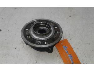 Used Front wheel bearing Mercedes GLC (X253) 2.2 250d 16V BlueTEC 4-Matic Price € 99,00 Margin scheme offered by Autobedrijf G.H. Wessel B.V.