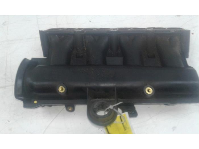 Begagnade Insugsrör Fiat Doblo Cargo (263) 1.3 MJ 16V DPF Euro 5 Pris € 78,75 Marginaltabell erbjuds av Wessel Parts & Service B.V.