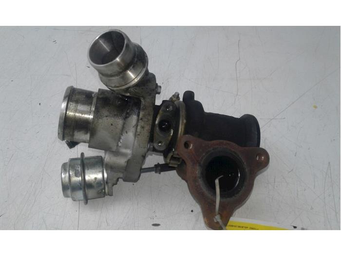 Usagé Turbo Opel Astra K Sports Tourer 1.6 CDTI 110 16V Prix € 208,95 Règlement à la marge proposé par Wessel Parts & Service B.V.