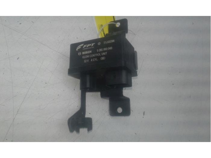 Glow plug relay from a Fiat Ducato 2014