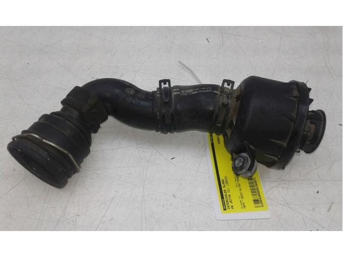 Usagé Tuyau intercooler Volkswagen Jetta III (1K2) 2.0 GLI 16V Prix € 72,45 Règlement à la marge proposé par Wessel Parts & Service B.V.