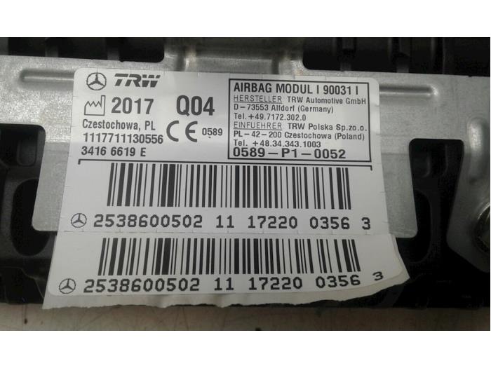 Airbag derecha (salpicadero) de un Mercedes-Benz GLC Coupe (C253) 3.0 43 AMG V6 Turbo 4-Matic 2017