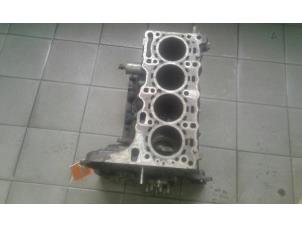 Used Engine crankcase Mercedes A (W176) 2.2 A-200 CDI, A-200d 16V Price on request offered by Autobedrijf G.H. Wessel B.V.