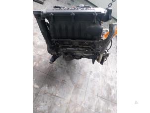 Engine from a Mercedes-Benz Vaneo (W414) 1.7 CDI 16V 2003