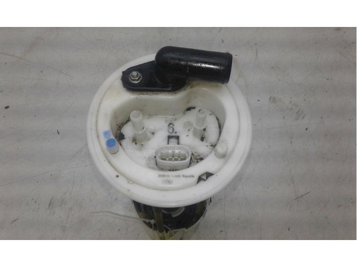 Bomba eléctrica de combustible de un Fiat Ducato (250) 2.0 D 115 Multijet 2015