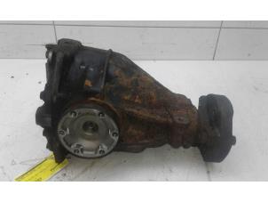 Used Rear differential Mercedes E (W210) 3.0 E-300D Turbo 24V Price € 299,00 Margin scheme offered by Autobedrijf G.H. Wessel B.V.