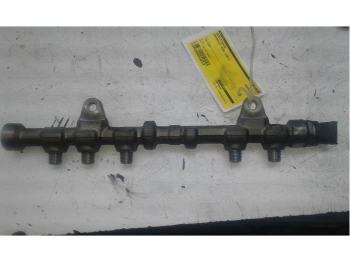 Gebrauchte Einspritzgehäuse Chevrolet Aveo 1.3 D 16V Preis € 61,95 Margenregelung angeboten von Wessel Parts & Service B.V.