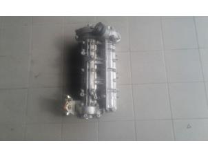 Used Cylinder head Mercedes E (C207) E-350 CDI V6 24V Price on request offered by Autobedrijf G.H. Wessel B.V.