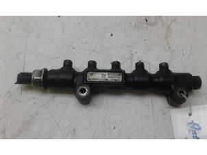 Used Injector housing Ford Focus C-Max 1.6 TDCi 16V Price € 49,00 Margin scheme offered by Autobedrijf G.H. Wessel B.V.