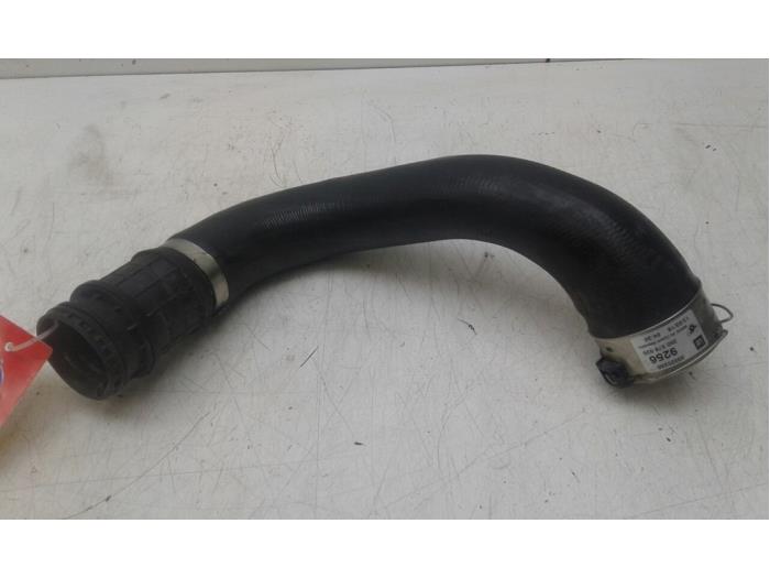 Gebrauchte Intercooler Rohr Opel Astra K Sports Tourer 1.0 Turbo 12V Preis € 51,45 Margenregelung angeboten von Wessel Parts & Service B.V.