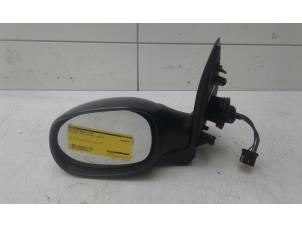 Used Wing mirror, left Peugeot 206+ (2L/M) 1.1 XR,XS Price € 49,00 Margin scheme offered by Autobedrijf G.H. Wessel B.V.