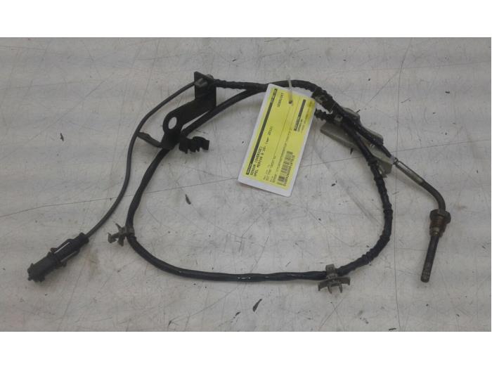 Begagnade Sensor (övriga) Opel Meriva (B) 1.7 CDTI 16V Pris € 51,45 Marginaltabell erbjuds av Wessel Parts & Service B.V.
